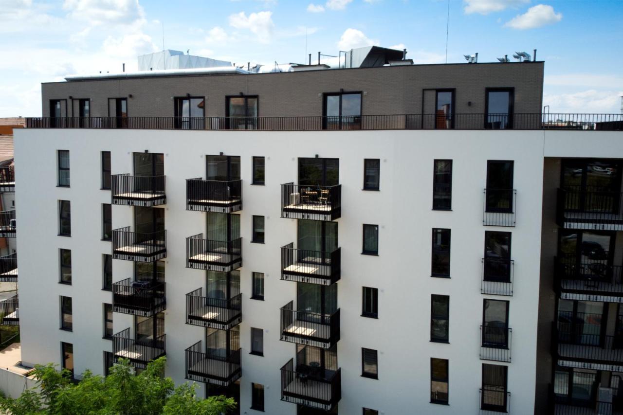 Essence Apartments Topaz Poznan Exterior photo